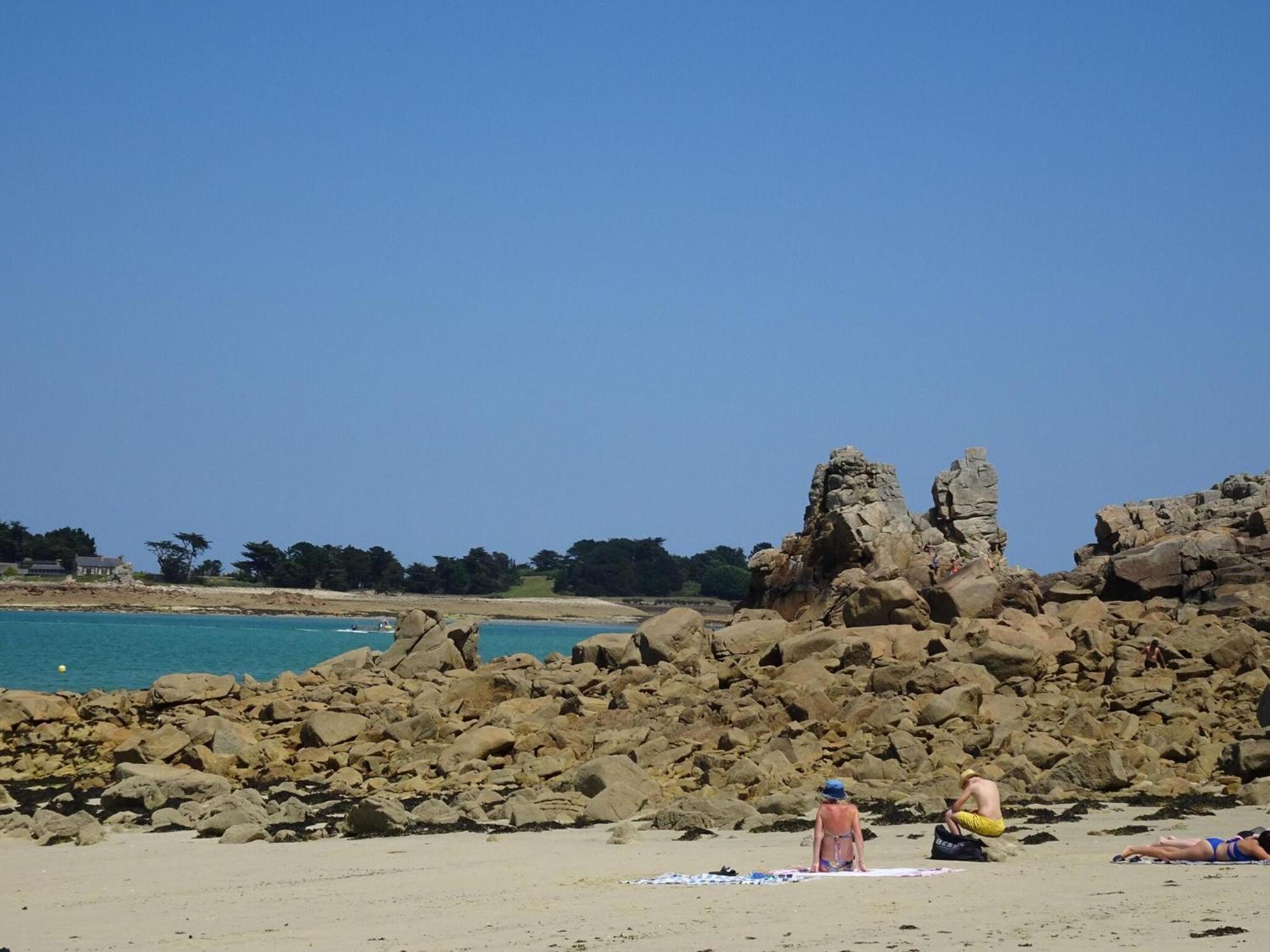 Holiday Home, Plourivo ภายนอก รูปภาพ
